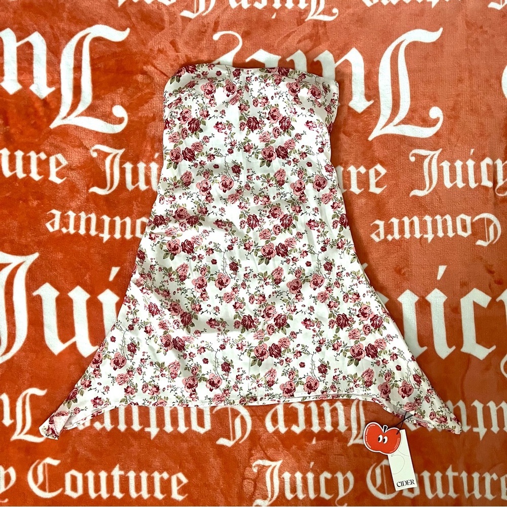 Brand New Flower Print Strapless Dress!!
